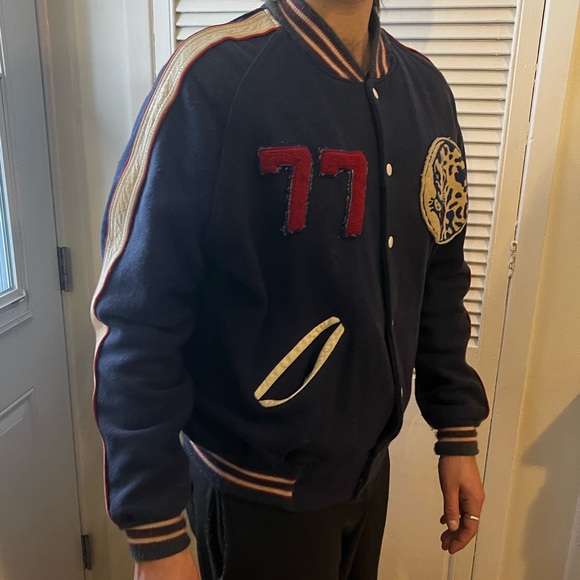 70’s blue bomber jacket with patches - Picture 5 of 6